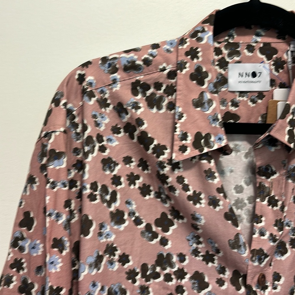 No Nationality Button Up NWT S